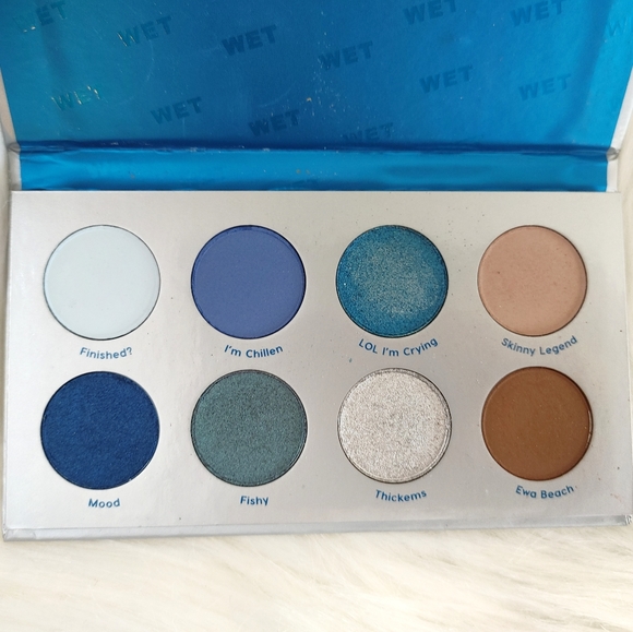 Colourpop x Bretman WET eyeshadow palette